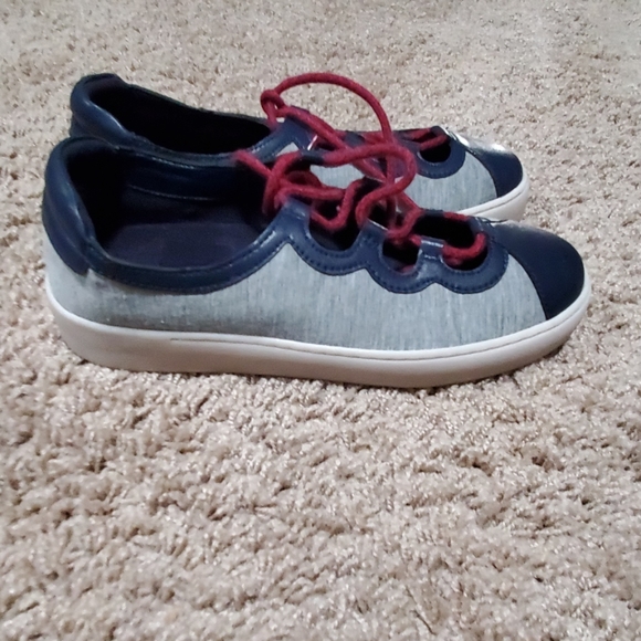 Nine West Sneakers - Picture 2 of 4